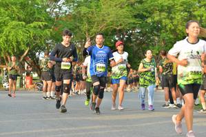 BIB: 552, 2551, 2585
                            <button type="button" onclick="openModal(3726885)" class="btn btn-primary btn-sm float-right btn-popup" data-toggle="modal" data-target=".modal-high-quality">
                        <i class="fas fa-shopping-cart"></i> Add to Cart
                    </button>
                                            <button type="button" onclick="isThisMe(3726885, true)" class="btn btn-success btn-sm float-right btn-popup btn-isme hidden" data-toggle="tooltip" data-placement="bottom" title="นี่คือรูปของคุณใช่ไหม คลิกที่นี่เพื่อเอาเข้าอัลบั้ม">
                        <i class="fas fa-plus"></i> Add to album
                    </button>
                    <button type="button" onclick="isThisMe(3726885, false)" class="btn btn-warning btn-sm float-right btn-popup btn-isnotme hidden">
                        <i class="fas fa-ban"></i> Remove from album
                    </button>