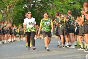 BIB: 1002
                            <button type="button" onclick="openModal(3726896)" class="btn btn-primary btn-sm float-right btn-popup" data-toggle="modal" data-target=".modal-high-quality">
                        <i class="fas fa-shopping-cart"></i> Add to Cart
                    </button>
                                            <button type="button" onclick="isThisMe(3726896, true)" class="btn btn-success btn-sm float-right btn-popup btn-isme hidden" data-toggle="tooltip" data-placement="bottom" title="นี่คือรูปของคุณใช่ไหม คลิกที่นี่เพื่อเอาเข้าอัลบั้ม">
                        <i class="fas fa-plus"></i> Add to album
                    </button>
                    <button type="button" onclick="isThisMe(3726896, false)" class="btn btn-warning btn-sm float-right btn-popup btn-isnotme hidden">
                        <i class="fas fa-ban"></i> Remove from album
                    </button>