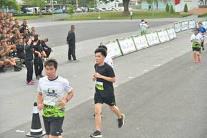 BIB: 976
                            <button type="button" onclick="openModal(3727606)" class="btn btn-primary btn-sm float-right btn-popup" data-toggle="modal" data-target=".modal-high-quality">
                        <i class="fas fa-shopping-cart"></i> Add to Cart
                    </button>
                                            <button type="button" onclick="isThisMe(3727606, true)" class="btn btn-success btn-sm float-right btn-popup btn-isme hidden" data-toggle="tooltip" data-placement="bottom" title="นี่คือรูปของคุณใช่ไหม คลิกที่นี่เพื่อเอาเข้าอัลบั้ม">
                        <i class="fas fa-plus"></i> Add to album
                    </button>
                    <button type="button" onclick="isThisMe(3727606, false)" class="btn btn-warning btn-sm float-right btn-popup btn-isnotme hidden">
                        <i class="fas fa-ban"></i> Remove from album
                    </button>