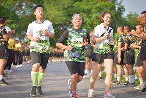 BIB: 245
                            <button type="button" onclick="openModal(3750780)" class="btn btn-primary btn-sm float-right btn-popup" data-toggle="modal" data-target=".modal-high-quality">
                        <i class="fas fa-shopping-cart"></i> Add to Cart
                    </button>
                                            <button type="button" onclick="isThisMe(3750780, true)" class="btn btn-success btn-sm float-right btn-popup btn-isme hidden" data-toggle="tooltip" data-placement="bottom" title="นี่คือรูปของคุณใช่ไหม คลิกที่นี่เพื่อเอาเข้าอัลบั้ม">
                        <i class="fas fa-plus"></i> Add to album
                    </button>
                    <button type="button" onclick="isThisMe(3750780, false)" class="btn btn-warning btn-sm float-right btn-popup btn-isnotme hidden">
                        <i class="fas fa-ban"></i> Remove from album
                    </button>