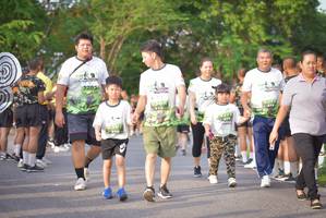 BIB: 
                            <button type="button" onclick="openModal(3750350)" class="btn btn-primary btn-sm float-right btn-popup" data-toggle="modal" data-target=".modal-high-quality">
                        <i class="fas fa-shopping-cart"></i> Add to Cart
                    </button>
                                            <button type="button" onclick="isThisMe(3750350, true)" class="btn btn-success btn-sm float-right btn-popup btn-isme hidden" data-toggle="tooltip" data-placement="bottom" title="นี่คือรูปของคุณใช่ไหม คลิกที่นี่เพื่อเอาเข้าอัลบั้ม">
                        <i class="fas fa-plus"></i> Add to album
                    </button>
                    <button type="button" onclick="isThisMe(3750350, false)" class="btn btn-warning btn-sm float-right btn-popup btn-isnotme hidden">
                        <i class="fas fa-ban"></i> Remove from album
                    </button>