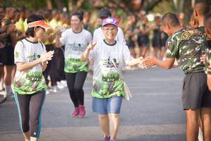 BIB: 470
                            <button type="button" onclick="openModal(3750614)" class="btn btn-primary btn-sm float-right btn-popup" data-toggle="modal" data-target=".modal-high-quality">
                        <i class="fas fa-shopping-cart"></i> Add to Cart
                    </button>
                                            <button type="button" onclick="isThisMe(3750614, true)" class="btn btn-success btn-sm float-right btn-popup btn-isme hidden" data-toggle="tooltip" data-placement="bottom" title="นี่คือรูปของคุณใช่ไหม คลิกที่นี่เพื่อเอาเข้าอัลบั้ม">
                        <i class="fas fa-plus"></i> Add to album
                    </button>
                    <button type="button" onclick="isThisMe(3750614, false)" class="btn btn-warning btn-sm float-right btn-popup btn-isnotme hidden">
                        <i class="fas fa-ban"></i> Remove from album
                    </button>