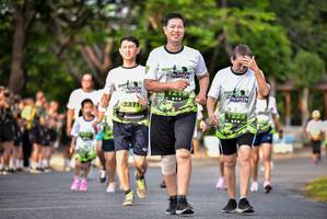 BIB: 2371, 1219, 1223
                            <button type="button" onclick="openModal(3749491)" class="btn btn-primary btn-sm float-right btn-popup" data-toggle="modal" data-target=".modal-high-quality">
                        <i class="fas fa-shopping-cart"></i> Add to Cart
                    </button>
                                            <button type="button" onclick="isThisMe(3749491, true)" class="btn btn-success btn-sm float-right btn-popup btn-isme hidden" data-toggle="tooltip" data-placement="bottom" title="นี่คือรูปของคุณใช่ไหม คลิกที่นี่เพื่อเอาเข้าอัลบั้ม">
                        <i class="fas fa-plus"></i> Add to album
                    </button>
                    <button type="button" onclick="isThisMe(3749491, false)" class="btn btn-warning btn-sm float-right btn-popup btn-isnotme hidden">
                        <i class="fas fa-ban"></i> Remove from album
                    </button>