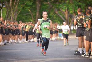 BIB: 2295
                            <button type="button" onclick="openModal(3750390)" class="btn btn-primary btn-sm float-right btn-popup" data-toggle="modal" data-target=".modal-high-quality">
                        <i class="fas fa-shopping-cart"></i> Add to Cart
                    </button>
                                            <button type="button" onclick="isThisMe(3750390, true)" class="btn btn-success btn-sm float-right btn-popup btn-isme hidden" data-toggle="tooltip" data-placement="bottom" title="นี่คือรูปของคุณใช่ไหม คลิกที่นี่เพื่อเอาเข้าอัลบั้ม">
                        <i class="fas fa-plus"></i> Add to album
                    </button>
                    <button type="button" onclick="isThisMe(3750390, false)" class="btn btn-warning btn-sm float-right btn-popup btn-isnotme hidden">
                        <i class="fas fa-ban"></i> Remove from album
                    </button>