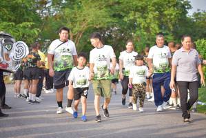 BIB: 
                            <button type="button" onclick="openModal(3750372)" class="btn btn-primary btn-sm float-right btn-popup" data-toggle="modal" data-target=".modal-high-quality">
                        <i class="fas fa-shopping-cart"></i> Add to Cart
                    </button>
                                            <button type="button" onclick="isThisMe(3750372, true)" class="btn btn-success btn-sm float-right btn-popup btn-isme hidden" data-toggle="tooltip" data-placement="bottom" title="นี่คือรูปของคุณใช่ไหม คลิกที่นี่เพื่อเอาเข้าอัลบั้ม">
                        <i class="fas fa-plus"></i> Add to album
                    </button>
                    <button type="button" onclick="isThisMe(3750372, false)" class="btn btn-warning btn-sm float-right btn-popup btn-isnotme hidden">
                        <i class="fas fa-ban"></i> Remove from album
                    </button>