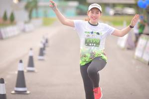 BIB: 1100
                            <button type="button" onclick="openModal(3751426)" class="btn btn-primary btn-sm float-right btn-popup" data-toggle="modal" data-target=".modal-high-quality">
                        <i class="fas fa-shopping-cart"></i> Add to Cart
                    </button>
                                            <button type="button" onclick="isThisMe(3751426, true)" class="btn btn-success btn-sm float-right btn-popup btn-isme hidden" data-toggle="tooltip" data-placement="bottom" title="นี่คือรูปของคุณใช่ไหม คลิกที่นี่เพื่อเอาเข้าอัลบั้ม">
                        <i class="fas fa-plus"></i> Add to album
                    </button>
                    <button type="button" onclick="isThisMe(3751426, false)" class="btn btn-warning btn-sm float-right btn-popup btn-isnotme hidden">
                        <i class="fas fa-ban"></i> Remove from album
                    </button>