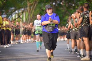 BIB: 2412
                            <button type="button" onclick="openModal(3750739)" class="btn btn-primary btn-sm float-right btn-popup" data-toggle="modal" data-target=".modal-high-quality">
                        <i class="fas fa-shopping-cart"></i> Add to Cart
                    </button>
                                            <button type="button" onclick="isThisMe(3750739, true)" class="btn btn-success btn-sm float-right btn-popup btn-isme hidden" data-toggle="tooltip" data-placement="bottom" title="นี่คือรูปของคุณใช่ไหม คลิกที่นี่เพื่อเอาเข้าอัลบั้ม">
                        <i class="fas fa-plus"></i> Add to album
                    </button>
                    <button type="button" onclick="isThisMe(3750739, false)" class="btn btn-warning btn-sm float-right btn-popup btn-isnotme hidden">
                        <i class="fas fa-ban"></i> Remove from album
                    </button>