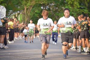 BIB: 1628
                            <button type="button" onclick="openModal(3750320)" class="btn btn-primary btn-sm float-right btn-popup" data-toggle="modal" data-target=".modal-high-quality">
                        <i class="fas fa-shopping-cart"></i> Add to Cart
                    </button>
                                            <button type="button" onclick="isThisMe(3750320, true)" class="btn btn-success btn-sm float-right btn-popup btn-isme hidden" data-toggle="tooltip" data-placement="bottom" title="นี่คือรูปของคุณใช่ไหม คลิกที่นี่เพื่อเอาเข้าอัลบั้ม">
                        <i class="fas fa-plus"></i> Add to album
                    </button>
                    <button type="button" onclick="isThisMe(3750320, false)" class="btn btn-warning btn-sm float-right btn-popup btn-isnotme hidden">
                        <i class="fas fa-ban"></i> Remove from album
                    </button>