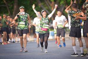 BIB: 2194, 2221, 2220
                            <button type="button" onclick="openModal(3750513)" class="btn btn-primary btn-sm float-right btn-popup" data-toggle="modal" data-target=".modal-high-quality">
                        <i class="fas fa-shopping-cart"></i> Add to Cart
                    </button>
                                            <button type="button" onclick="isThisMe(3750513, true)" class="btn btn-success btn-sm float-right btn-popup btn-isme hidden" data-toggle="tooltip" data-placement="bottom" title="นี่คือรูปของคุณใช่ไหม คลิกที่นี่เพื่อเอาเข้าอัลบั้ม">
                        <i class="fas fa-plus"></i> Add to album
                    </button>
                    <button type="button" onclick="isThisMe(3750513, false)" class="btn btn-warning btn-sm float-right btn-popup btn-isnotme hidden">
                        <i class="fas fa-ban"></i> Remove from album
                    </button>