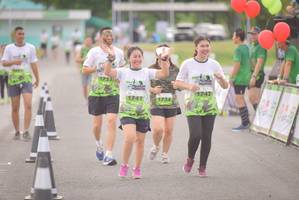 BIB: 1741, 1742, 1754, 1753
                            <button type="button" onclick="openModal(3751079)" class="btn btn-primary btn-sm float-right btn-popup" data-toggle="modal" data-target=".modal-high-quality">
                        <i class="fas fa-shopping-cart"></i> Add to Cart
                    </button>
                                            <button type="button" onclick="isThisMe(3751079, true)" class="btn btn-success btn-sm float-right btn-popup btn-isme hidden" data-toggle="tooltip" data-placement="bottom" title="นี่คือรูปของคุณใช่ไหม คลิกที่นี่เพื่อเอาเข้าอัลบั้ม">
                        <i class="fas fa-plus"></i> Add to album
                    </button>
                    <button type="button" onclick="isThisMe(3751079, false)" class="btn btn-warning btn-sm float-right btn-popup btn-isnotme hidden">
                        <i class="fas fa-ban"></i> Remove from album
                    </button>