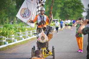 BIB: 
                            <button type="button" onclick="openModal(3750834)" class="btn btn-primary btn-sm float-right btn-popup" data-toggle="modal" data-target=".modal-high-quality">
                        <i class="fas fa-shopping-cart"></i> Add to Cart
                    </button>
                                            <button type="button" onclick="isThisMe(3750834, true)" class="btn btn-success btn-sm float-right btn-popup btn-isme hidden" data-toggle="tooltip" data-placement="bottom" title="นี่คือรูปของคุณใช่ไหม คลิกที่นี่เพื่อเอาเข้าอัลบั้ม">
                        <i class="fas fa-plus"></i> Add to album
                    </button>
                    <button type="button" onclick="isThisMe(3750834, false)" class="btn btn-warning btn-sm float-right btn-popup btn-isnotme hidden">
                        <i class="fas fa-ban"></i> Remove from album
                    </button>