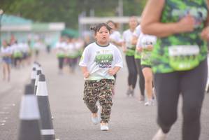 BIB: 297
                            <button type="button" onclick="openModal(3751001)" class="btn btn-primary btn-sm float-right btn-popup" data-toggle="modal" data-target=".modal-high-quality">
                        <i class="fas fa-shopping-cart"></i> Add to Cart
                    </button>
                                            <button type="button" onclick="isThisMe(3751001, true)" class="btn btn-success btn-sm float-right btn-popup btn-isme hidden" data-toggle="tooltip" data-placement="bottom" title="นี่คือรูปของคุณใช่ไหม คลิกที่นี่เพื่อเอาเข้าอัลบั้ม">
                        <i class="fas fa-plus"></i> Add to album
                    </button>
                    <button type="button" onclick="isThisMe(3751001, false)" class="btn btn-warning btn-sm float-right btn-popup btn-isnotme hidden">
                        <i class="fas fa-ban"></i> Remove from album
                    </button>