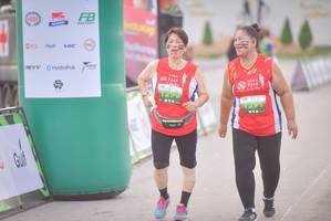 BIB: 1144
                            <button type="button" onclick="openModal(3751175)" class="btn btn-primary btn-sm float-right btn-popup" data-toggle="modal" data-target=".modal-high-quality">
                        <i class="fas fa-shopping-cart"></i> Add to Cart
                    </button>
                                            <button type="button" onclick="isThisMe(3751175, true)" class="btn btn-success btn-sm float-right btn-popup btn-isme hidden" data-toggle="tooltip" data-placement="bottom" title="นี่คือรูปของคุณใช่ไหม คลิกที่นี่เพื่อเอาเข้าอัลบั้ม">
                        <i class="fas fa-plus"></i> Add to album
                    </button>
                    <button type="button" onclick="isThisMe(3751175, false)" class="btn btn-warning btn-sm float-right btn-popup btn-isnotme hidden">
                        <i class="fas fa-ban"></i> Remove from album
                    </button>