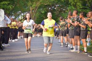 BIB: 2372, 2028
                            <button type="button" onclick="openModal(3750723)" class="btn btn-primary btn-sm float-right btn-popup" data-toggle="modal" data-target=".modal-high-quality">
                        <i class="fas fa-shopping-cart"></i> Add to Cart
                    </button>
                                            <button type="button" onclick="isThisMe(3750723, true)" class="btn btn-success btn-sm float-right btn-popup btn-isme hidden" data-toggle="tooltip" data-placement="bottom" title="นี่คือรูปของคุณใช่ไหม คลิกที่นี่เพื่อเอาเข้าอัลบั้ม">
                        <i class="fas fa-plus"></i> Add to album
                    </button>
                    <button type="button" onclick="isThisMe(3750723, false)" class="btn btn-warning btn-sm float-right btn-popup btn-isnotme hidden">
                        <i class="fas fa-ban"></i> Remove from album
                    </button>