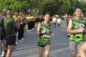 BIB: 2628
                            <button type="button" onclick="openModal(3719231)" class="btn btn-primary btn-sm float-right btn-popup" data-toggle="modal" data-target=".modal-high-quality">
                        <i class="fas fa-shopping-cart"></i> Add to Cart
                    </button>
                                            <button type="button" onclick="isThisMe(3719231, true)" class="btn btn-success btn-sm float-right btn-popup btn-isme hidden" data-toggle="tooltip" data-placement="bottom" title="นี่คือรูปของคุณใช่ไหม คลิกที่นี่เพื่อเอาเข้าอัลบั้ม">
                        <i class="fas fa-plus"></i> Add to album
                    </button>
                    <button type="button" onclick="isThisMe(3719231, false)" class="btn btn-warning btn-sm float-right btn-popup btn-isnotme hidden">
                        <i class="fas fa-ban"></i> Remove from album
                    </button>