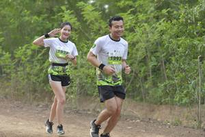 BIB: 993
                            <button type="button" onclick="openModal(3719195)" class="btn btn-primary btn-sm float-right btn-popup" data-toggle="modal" data-target=".modal-high-quality">
                        <i class="fas fa-shopping-cart"></i> Add to Cart
                    </button>
                                            <button type="button" onclick="isThisMe(3719195, true)" class="btn btn-success btn-sm float-right btn-popup btn-isme hidden" data-toggle="tooltip" data-placement="bottom" title="นี่คือรูปของคุณใช่ไหม คลิกที่นี่เพื่อเอาเข้าอัลบั้ม">
                        <i class="fas fa-plus"></i> Add to album
                    </button>
                    <button type="button" onclick="isThisMe(3719195, false)" class="btn btn-warning btn-sm float-right btn-popup btn-isnotme hidden">
                        <i class="fas fa-ban"></i> Remove from album
                    </button>