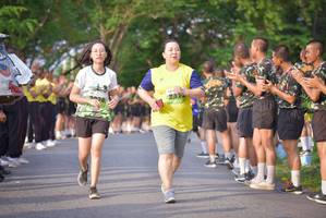 BIB: 2028, 2372
                            <button type="button" onclick="openModal(3750724)" class="btn btn-primary btn-sm float-right btn-popup" data-toggle="modal" data-target=".modal-high-quality">
                        <i class="fas fa-shopping-cart"></i> Add to Cart
                    </button>
                                            <button type="button" onclick="isThisMe(3750724, true)" class="btn btn-success btn-sm float-right btn-popup btn-isme hidden" data-toggle="tooltip" data-placement="bottom" title="นี่คือรูปของคุณใช่ไหม คลิกที่นี่เพื่อเอาเข้าอัลบั้ม">
                        <i class="fas fa-plus"></i> Add to album
                    </button>
                    <button type="button" onclick="isThisMe(3750724, false)" class="btn btn-warning btn-sm float-right btn-popup btn-isnotme hidden">
                        <i class="fas fa-ban"></i> Remove from album
                    </button>