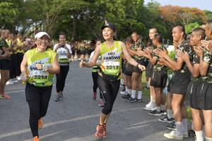 BIB: 2213, 2214
                            <button type="button" onclick="openModal(3719249)" class="btn btn-primary btn-sm float-right btn-popup" data-toggle="modal" data-target=".modal-high-quality">
                        <i class="fas fa-shopping-cart"></i> Add to Cart
                    </button>
                                            <button type="button" onclick="isThisMe(3719249, true)" class="btn btn-success btn-sm float-right btn-popup btn-isme hidden" data-toggle="tooltip" data-placement="bottom" title="นี่คือรูปของคุณใช่ไหม คลิกที่นี่เพื่อเอาเข้าอัลบั้ม">
                        <i class="fas fa-plus"></i> Add to album
                    </button>
                    <button type="button" onclick="isThisMe(3719249, false)" class="btn btn-warning btn-sm float-right btn-popup btn-isnotme hidden">
                        <i class="fas fa-ban"></i> Remove from album
                    </button>