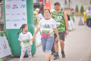 BIB: 553, 554, 552
                            <button type="button" onclick="openModal(3751069)" class="btn btn-primary btn-sm float-right btn-popup" data-toggle="modal" data-target=".modal-high-quality">
                        <i class="fas fa-shopping-cart"></i> Add to Cart
                    </button>
                                            <button type="button" onclick="isThisMe(3751069, true)" class="btn btn-success btn-sm float-right btn-popup btn-isme hidden" data-toggle="tooltip" data-placement="bottom" title="นี่คือรูปของคุณใช่ไหม คลิกที่นี่เพื่อเอาเข้าอัลบั้ม">
                        <i class="fas fa-plus"></i> Add to album
                    </button>
                    <button type="button" onclick="isThisMe(3751069, false)" class="btn btn-warning btn-sm float-right btn-popup btn-isnotme hidden">
                        <i class="fas fa-ban"></i> Remove from album
                    </button>