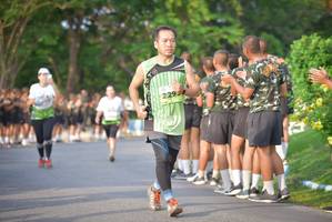 BIB: 229
                            <button type="button" onclick="openModal(3750393)" class="btn btn-primary btn-sm float-right btn-popup" data-toggle="modal" data-target=".modal-high-quality">
                        <i class="fas fa-shopping-cart"></i> Add to Cart
                    </button>
                                            <button type="button" onclick="isThisMe(3750393, true)" class="btn btn-success btn-sm float-right btn-popup btn-isme hidden" data-toggle="tooltip" data-placement="bottom" title="นี่คือรูปของคุณใช่ไหม คลิกที่นี่เพื่อเอาเข้าอัลบั้ม">
                        <i class="fas fa-plus"></i> Add to album
                    </button>
                    <button type="button" onclick="isThisMe(3750393, false)" class="btn btn-warning btn-sm float-right btn-popup btn-isnotme hidden">
                        <i class="fas fa-ban"></i> Remove from album
                    </button>