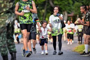 BIB: 1902
                            <button type="button" onclick="openModal(3749689)" class="btn btn-primary btn-sm float-right btn-popup" data-toggle="modal" data-target=".modal-high-quality">
                        <i class="fas fa-shopping-cart"></i> Add to Cart
                    </button>
                                            <button type="button" onclick="isThisMe(3749689, true)" class="btn btn-success btn-sm float-right btn-popup btn-isme hidden" data-toggle="tooltip" data-placement="bottom" title="นี่คือรูปของคุณใช่ไหม คลิกที่นี่เพื่อเอาเข้าอัลบั้ม">
                        <i class="fas fa-plus"></i> Add to album
                    </button>
                    <button type="button" onclick="isThisMe(3749689, false)" class="btn btn-warning btn-sm float-right btn-popup btn-isnotme hidden">
                        <i class="fas fa-ban"></i> Remove from album
                    </button>