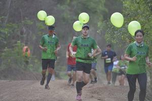 BIB: 999
                            <button type="button" onclick="openModal(3719027)" class="btn btn-primary btn-sm float-right btn-popup" data-toggle="modal" data-target=".modal-high-quality">
                        <i class="fas fa-shopping-cart"></i> Add to Cart
                    </button>
                                            <button type="button" onclick="isThisMe(3719027, true)" class="btn btn-success btn-sm float-right btn-popup btn-isme hidden" data-toggle="tooltip" data-placement="bottom" title="นี่คือรูปของคุณใช่ไหม คลิกที่นี่เพื่อเอาเข้าอัลบั้ม">
                        <i class="fas fa-plus"></i> Add to album
                    </button>
                    <button type="button" onclick="isThisMe(3719027, false)" class="btn btn-warning btn-sm float-right btn-popup btn-isnotme hidden">
                        <i class="fas fa-ban"></i> Remove from album
                    </button>