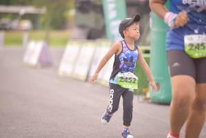 BIB: 2452
                            <button type="button" onclick="openModal(3751286)" class="btn btn-primary btn-sm float-right btn-popup" data-toggle="modal" data-target=".modal-high-quality">
                        <i class="fas fa-shopping-cart"></i> Add to Cart
                    </button>
                                            <button type="button" onclick="isThisMe(3751286, true)" class="btn btn-success btn-sm float-right btn-popup btn-isme hidden" data-toggle="tooltip" data-placement="bottom" title="นี่คือรูปของคุณใช่ไหม คลิกที่นี่เพื่อเอาเข้าอัลบั้ม">
                        <i class="fas fa-plus"></i> Add to album
                    </button>
                    <button type="button" onclick="isThisMe(3751286, false)" class="btn btn-warning btn-sm float-right btn-popup btn-isnotme hidden">
                        <i class="fas fa-ban"></i> Remove from album
                    </button>