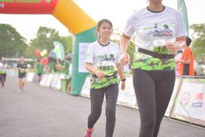 BIB: 1882
                            <button type="button" onclick="openModal(3751035)" class="btn btn-primary btn-sm float-right btn-popup" data-toggle="modal" data-target=".modal-high-quality">
                        <i class="fas fa-shopping-cart"></i> Add to Cart
                    </button>
                                            <button type="button" onclick="isThisMe(3751035, true)" class="btn btn-success btn-sm float-right btn-popup btn-isme hidden" data-toggle="tooltip" data-placement="bottom" title="นี่คือรูปของคุณใช่ไหม คลิกที่นี่เพื่อเอาเข้าอัลบั้ม">
                        <i class="fas fa-plus"></i> Add to album
                    </button>
                    <button type="button" onclick="isThisMe(3751035, false)" class="btn btn-warning btn-sm float-right btn-popup btn-isnotme hidden">
                        <i class="fas fa-ban"></i> Remove from album
                    </button>