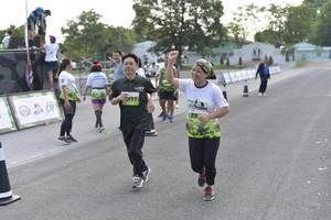 BIB: 2911, 2912
                            <button type="button" onclick="openModal(3719351)" class="btn btn-primary btn-sm float-right btn-popup" data-toggle="modal" data-target=".modal-high-quality">
                        <i class="fas fa-shopping-cart"></i> Add to Cart
                    </button>
                                            <button type="button" onclick="isThisMe(3719351, true)" class="btn btn-success btn-sm float-right btn-popup btn-isme hidden" data-toggle="tooltip" data-placement="bottom" title="นี่คือรูปของคุณใช่ไหม คลิกที่นี่เพื่อเอาเข้าอัลบั้ม">
                        <i class="fas fa-plus"></i> Add to album
                    </button>
                    <button type="button" onclick="isThisMe(3719351, false)" class="btn btn-warning btn-sm float-right btn-popup btn-isnotme hidden">
                        <i class="fas fa-ban"></i> Remove from album
                    </button>