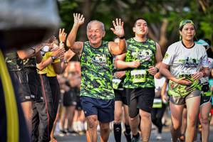 BIB: 1538
                            <button type="button" onclick="openModal(3749580)" class="btn btn-primary btn-sm float-right btn-popup" data-toggle="modal" data-target=".modal-high-quality">
                        <i class="fas fa-shopping-cart"></i> Add to Cart
                    </button>
                                            <button type="button" onclick="isThisMe(3749580, true)" class="btn btn-success btn-sm float-right btn-popup btn-isme hidden" data-toggle="tooltip" data-placement="bottom" title="นี่คือรูปของคุณใช่ไหม คลิกที่นี่เพื่อเอาเข้าอัลบั้ม">
                        <i class="fas fa-plus"></i> Add to album
                    </button>
                    <button type="button" onclick="isThisMe(3749580, false)" class="btn btn-warning btn-sm float-right btn-popup btn-isnotme hidden">
                        <i class="fas fa-ban"></i> Remove from album
                    </button>