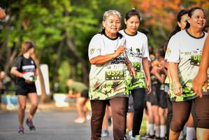 BIB: 593
                            <button type="button" onclick="openModal(3749732)" class="btn btn-primary btn-sm float-right btn-popup" data-toggle="modal" data-target=".modal-high-quality">
                        <i class="fas fa-shopping-cart"></i> Add to Cart
                    </button>
                                            <button type="button" onclick="isThisMe(3749732, true)" class="btn btn-success btn-sm float-right btn-popup btn-isme hidden" data-toggle="tooltip" data-placement="bottom" title="นี่คือรูปของคุณใช่ไหม คลิกที่นี่เพื่อเอาเข้าอัลบั้ม">
                        <i class="fas fa-plus"></i> Add to album
                    </button>
                    <button type="button" onclick="isThisMe(3749732, false)" class="btn btn-warning btn-sm float-right btn-popup btn-isnotme hidden">
                        <i class="fas fa-ban"></i> Remove from album
                    </button>