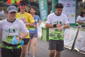 BIB: 2152
                            <button type="button" onclick="openModal(3750967)" class="btn btn-primary btn-sm float-right btn-popup" data-toggle="modal" data-target=".modal-high-quality">
                        <i class="fas fa-shopping-cart"></i> Add to Cart
                    </button>
                                            <button type="button" onclick="isThisMe(3750967, true)" class="btn btn-success btn-sm float-right btn-popup btn-isme hidden" data-toggle="tooltip" data-placement="bottom" title="นี่คือรูปของคุณใช่ไหม คลิกที่นี่เพื่อเอาเข้าอัลบั้ม">
                        <i class="fas fa-plus"></i> Add to album
                    </button>
                    <button type="button" onclick="isThisMe(3750967, false)" class="btn btn-warning btn-sm float-right btn-popup btn-isnotme hidden">
                        <i class="fas fa-ban"></i> Remove from album
                    </button>