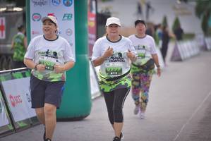 BIB: 1000, 999
                            <button type="button" onclick="openModal(3750935)" class="btn btn-primary btn-sm float-right btn-popup" data-toggle="modal" data-target=".modal-high-quality">
                        <i class="fas fa-shopping-cart"></i> Add to Cart
                    </button>
                                            <button type="button" onclick="isThisMe(3750935, true)" class="btn btn-success btn-sm float-right btn-popup btn-isme hidden" data-toggle="tooltip" data-placement="bottom" title="นี่คือรูปของคุณใช่ไหม คลิกที่นี่เพื่อเอาเข้าอัลบั้ม">
                        <i class="fas fa-plus"></i> Add to album
                    </button>
                    <button type="button" onclick="isThisMe(3750935, false)" class="btn btn-warning btn-sm float-right btn-popup btn-isnotme hidden">
                        <i class="fas fa-ban"></i> Remove from album
                    </button>