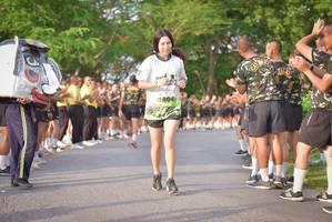 BIB: 1804
                            <button type="button" onclick="openModal(3750659)" class="btn btn-primary btn-sm float-right btn-popup" data-toggle="modal" data-target=".modal-high-quality">
                        <i class="fas fa-shopping-cart"></i> Add to Cart
                    </button>
                                            <button type="button" onclick="isThisMe(3750659, true)" class="btn btn-success btn-sm float-right btn-popup btn-isme hidden" data-toggle="tooltip" data-placement="bottom" title="นี่คือรูปของคุณใช่ไหม คลิกที่นี่เพื่อเอาเข้าอัลบั้ม">
                        <i class="fas fa-plus"></i> Add to album
                    </button>
                    <button type="button" onclick="isThisMe(3750659, false)" class="btn btn-warning btn-sm float-right btn-popup btn-isnotme hidden">
                        <i class="fas fa-ban"></i> Remove from album
                    </button>