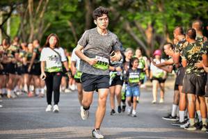 BIB: 2519
                            <button type="button" onclick="openModal(3750144)" class="btn btn-primary btn-sm float-right btn-popup" data-toggle="modal" data-target=".modal-high-quality">
                        <i class="fas fa-shopping-cart"></i> Add to Cart
                    </button>
                                            <button type="button" onclick="isThisMe(3750144, true)" class="btn btn-success btn-sm float-right btn-popup btn-isme hidden" data-toggle="tooltip" data-placement="bottom" title="นี่คือรูปของคุณใช่ไหม คลิกที่นี่เพื่อเอาเข้าอัลบั้ม">
                        <i class="fas fa-plus"></i> Add to album
                    </button>
                    <button type="button" onclick="isThisMe(3750144, false)" class="btn btn-warning btn-sm float-right btn-popup btn-isnotme hidden">
                        <i class="fas fa-ban"></i> Remove from album
                    </button>