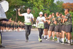 BIB: 2041, 2040
                            <button type="button" onclick="openModal(3750496)" class="btn btn-primary btn-sm float-right btn-popup" data-toggle="modal" data-target=".modal-high-quality">
                        <i class="fas fa-shopping-cart"></i> Add to Cart
                    </button>
                                            <button type="button" onclick="isThisMe(3750496, true)" class="btn btn-success btn-sm float-right btn-popup btn-isme hidden" data-toggle="tooltip" data-placement="bottom" title="นี่คือรูปของคุณใช่ไหม คลิกที่นี่เพื่อเอาเข้าอัลบั้ม">
                        <i class="fas fa-plus"></i> Add to album
                    </button>
                    <button type="button" onclick="isThisMe(3750496, false)" class="btn btn-warning btn-sm float-right btn-popup btn-isnotme hidden">
                        <i class="fas fa-ban"></i> Remove from album
                    </button>