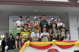 BIB: 
                            <button type="button" onclick="openModal(3719296)" class="btn btn-primary btn-sm float-right btn-popup" data-toggle="modal" data-target=".modal-high-quality">
                        <i class="fas fa-shopping-cart"></i> Add to Cart
                    </button>
                                            <button type="button" onclick="isThisMe(3719296, true)" class="btn btn-success btn-sm float-right btn-popup btn-isme hidden" data-toggle="tooltip" data-placement="bottom" title="นี่คือรูปของคุณใช่ไหม คลิกที่นี่เพื่อเอาเข้าอัลบั้ม">
                        <i class="fas fa-plus"></i> Add to album
                    </button>
                    <button type="button" onclick="isThisMe(3719296, false)" class="btn btn-warning btn-sm float-right btn-popup btn-isnotme hidden">
                        <i class="fas fa-ban"></i> Remove from album
                    </button>