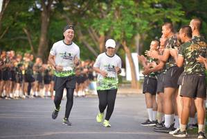 BIB: 2041, 2040
                            <button type="button" onclick="openModal(3750467)" class="btn btn-primary btn-sm float-right btn-popup" data-toggle="modal" data-target=".modal-high-quality">
                        <i class="fas fa-shopping-cart"></i> Add to Cart
                    </button>
                                            <button type="button" onclick="isThisMe(3750467, true)" class="btn btn-success btn-sm float-right btn-popup btn-isme hidden" data-toggle="tooltip" data-placement="bottom" title="นี่คือรูปของคุณใช่ไหม คลิกที่นี่เพื่อเอาเข้าอัลบั้ม">
                        <i class="fas fa-plus"></i> Add to album
                    </button>
                    <button type="button" onclick="isThisMe(3750467, false)" class="btn btn-warning btn-sm float-right btn-popup btn-isnotme hidden">
                        <i class="fas fa-ban"></i> Remove from album
                    </button>