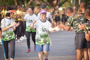 BIB: 470
                            <button type="button" onclick="openModal(3750612)" class="btn btn-primary btn-sm float-right btn-popup" data-toggle="modal" data-target=".modal-high-quality">
                        <i class="fas fa-shopping-cart"></i> Add to Cart
                    </button>
                                            <button type="button" onclick="isThisMe(3750612, true)" class="btn btn-success btn-sm float-right btn-popup btn-isme hidden" data-toggle="tooltip" data-placement="bottom" title="นี่คือรูปของคุณใช่ไหม คลิกที่นี่เพื่อเอาเข้าอัลบั้ม">
                        <i class="fas fa-plus"></i> Add to album
                    </button>
                    <button type="button" onclick="isThisMe(3750612, false)" class="btn btn-warning btn-sm float-right btn-popup btn-isnotme hidden">
                        <i class="fas fa-ban"></i> Remove from album
                    </button>