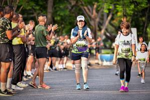 BIB: 525, 2817
                            <button type="button" onclick="openModal(3749271)" class="btn btn-primary btn-sm float-right btn-popup" data-toggle="modal" data-target=".modal-high-quality">
                        <i class="fas fa-shopping-cart"></i> Add to Cart
                    </button>
                                            <button type="button" onclick="isThisMe(3749271, true)" class="btn btn-success btn-sm float-right btn-popup btn-isme hidden" data-toggle="tooltip" data-placement="bottom" title="นี่คือรูปของคุณใช่ไหม คลิกที่นี่เพื่อเอาเข้าอัลบั้ม">
                        <i class="fas fa-plus"></i> Add to album
                    </button>
                    <button type="button" onclick="isThisMe(3749271, false)" class="btn btn-warning btn-sm float-right btn-popup btn-isnotme hidden">
                        <i class="fas fa-ban"></i> Remove from album
                    </button>