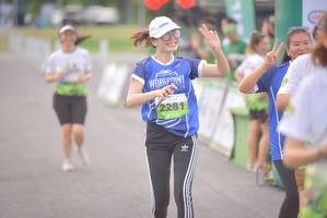 BIB: 2281
                            <button type="button" onclick="openModal(3751196)" class="btn btn-primary btn-sm float-right btn-popup" data-toggle="modal" data-target=".modal-high-quality">
                        <i class="fas fa-shopping-cart"></i> Add to Cart
                    </button>
                                            <button type="button" onclick="isThisMe(3751196, true)" class="btn btn-success btn-sm float-right btn-popup btn-isme hidden" data-toggle="tooltip" data-placement="bottom" title="นี่คือรูปของคุณใช่ไหม คลิกที่นี่เพื่อเอาเข้าอัลบั้ม">
                        <i class="fas fa-plus"></i> Add to album
                    </button>
                    <button type="button" onclick="isThisMe(3751196, false)" class="btn btn-warning btn-sm float-right btn-popup btn-isnotme hidden">
                        <i class="fas fa-ban"></i> Remove from album
                    </button>