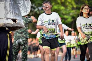 BIB: 775
                            <button type="button" onclick="openModal(3749934)" class="btn btn-primary btn-sm float-right btn-popup" data-toggle="modal" data-target=".modal-high-quality">
                        <i class="fas fa-shopping-cart"></i> Add to Cart
                    </button>
                                            <button type="button" onclick="isThisMe(3749934, true)" class="btn btn-success btn-sm float-right btn-popup btn-isme hidden" data-toggle="tooltip" data-placement="bottom" title="นี่คือรูปของคุณใช่ไหม คลิกที่นี่เพื่อเอาเข้าอัลบั้ม">
                        <i class="fas fa-plus"></i> Add to album
                    </button>
                    <button type="button" onclick="isThisMe(3749934, false)" class="btn btn-warning btn-sm float-right btn-popup btn-isnotme hidden">
                        <i class="fas fa-ban"></i> Remove from album
                    </button>