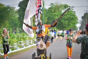 BIB: 
                            <button type="button" onclick="openModal(3750803)" class="btn btn-primary btn-sm float-right btn-popup" data-toggle="modal" data-target=".modal-high-quality">
                        <i class="fas fa-shopping-cart"></i> Add to Cart
                    </button>
                                            <button type="button" onclick="isThisMe(3750803, true)" class="btn btn-success btn-sm float-right btn-popup btn-isme hidden" data-toggle="tooltip" data-placement="bottom" title="นี่คือรูปของคุณใช่ไหม คลิกที่นี่เพื่อเอาเข้าอัลบั้ม">
                        <i class="fas fa-plus"></i> Add to album
                    </button>
                    <button type="button" onclick="isThisMe(3750803, false)" class="btn btn-warning btn-sm float-right btn-popup btn-isnotme hidden">
                        <i class="fas fa-ban"></i> Remove from album
                    </button>