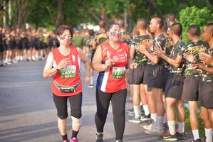 BIB: 1290, 1291
                            <button type="button" onclick="openModal(3750702)" class="btn btn-primary btn-sm float-right btn-popup" data-toggle="modal" data-target=".modal-high-quality">
                        <i class="fas fa-shopping-cart"></i> Add to Cart
                    </button>
                                            <button type="button" onclick="isThisMe(3750702, true)" class="btn btn-success btn-sm float-right btn-popup btn-isme hidden" data-toggle="tooltip" data-placement="bottom" title="นี่คือรูปของคุณใช่ไหม คลิกที่นี่เพื่อเอาเข้าอัลบั้ม">
                        <i class="fas fa-plus"></i> Add to album
                    </button>
                    <button type="button" onclick="isThisMe(3750702, false)" class="btn btn-warning btn-sm float-right btn-popup btn-isnotme hidden">
                        <i class="fas fa-ban"></i> Remove from album
                    </button>