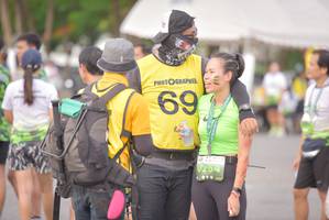 BIB: 264
                            <button type="button" onclick="openModal(3751273)" class="btn btn-primary btn-sm float-right btn-popup" data-toggle="modal" data-target=".modal-high-quality">
                        <i class="fas fa-shopping-cart"></i> Add to Cart
                    </button>
                                            <button type="button" onclick="isThisMe(3751273, true)" class="btn btn-success btn-sm float-right btn-popup btn-isme hidden" data-toggle="tooltip" data-placement="bottom" title="นี่คือรูปของคุณใช่ไหม คลิกที่นี่เพื่อเอาเข้าอัลบั้ม">
                        <i class="fas fa-plus"></i> Add to album
                    </button>
                    <button type="button" onclick="isThisMe(3751273, false)" class="btn btn-warning btn-sm float-right btn-popup btn-isnotme hidden">
                        <i class="fas fa-ban"></i> Remove from album
                    </button>