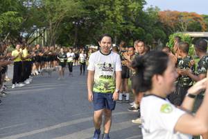 BIB: 1439
                            <button type="button" onclick="openModal(3719222)" class="btn btn-primary btn-sm float-right btn-popup" data-toggle="modal" data-target=".modal-high-quality">
                        <i class="fas fa-shopping-cart"></i> Add to Cart
                    </button>
                                            <button type="button" onclick="isThisMe(3719222, true)" class="btn btn-success btn-sm float-right btn-popup btn-isme hidden" data-toggle="tooltip" data-placement="bottom" title="นี่คือรูปของคุณใช่ไหม คลิกที่นี่เพื่อเอาเข้าอัลบั้ม">
                        <i class="fas fa-plus"></i> Add to album
                    </button>
                    <button type="button" onclick="isThisMe(3719222, false)" class="btn btn-warning btn-sm float-right btn-popup btn-isnotme hidden">
                        <i class="fas fa-ban"></i> Remove from album
                    </button>