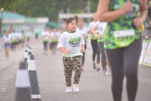 BIB: 297
                            <button type="button" onclick="openModal(3750998)" class="btn btn-primary btn-sm float-right btn-popup" data-toggle="modal" data-target=".modal-high-quality">
                        <i class="fas fa-shopping-cart"></i> Add to Cart
                    </button>
                                            <button type="button" onclick="isThisMe(3750998, true)" class="btn btn-success btn-sm float-right btn-popup btn-isme hidden" data-toggle="tooltip" data-placement="bottom" title="นี่คือรูปของคุณใช่ไหม คลิกที่นี่เพื่อเอาเข้าอัลบั้ม">
                        <i class="fas fa-plus"></i> Add to album
                    </button>
                    <button type="button" onclick="isThisMe(3750998, false)" class="btn btn-warning btn-sm float-right btn-popup btn-isnotme hidden">
                        <i class="fas fa-ban"></i> Remove from album
                    </button>