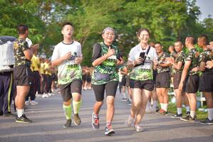 BIB: 2455
                            <button type="button" onclick="openModal(3750777)" class="btn btn-primary btn-sm float-right btn-popup" data-toggle="modal" data-target=".modal-high-quality">
                        <i class="fas fa-shopping-cart"></i> Add to Cart
                    </button>
                                            <button type="button" onclick="isThisMe(3750777, true)" class="btn btn-success btn-sm float-right btn-popup btn-isme hidden" data-toggle="tooltip" data-placement="bottom" title="นี่คือรูปของคุณใช่ไหม คลิกที่นี่เพื่อเอาเข้าอัลบั้ม">
                        <i class="fas fa-plus"></i> Add to album
                    </button>
                    <button type="button" onclick="isThisMe(3750777, false)" class="btn btn-warning btn-sm float-right btn-popup btn-isnotme hidden">
                        <i class="fas fa-ban"></i> Remove from album
                    </button>