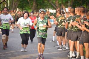 BIB: 2456
                            <button type="button" onclick="openModal(3750673)" class="btn btn-primary btn-sm float-right btn-popup" data-toggle="modal" data-target=".modal-high-quality">
                        <i class="fas fa-shopping-cart"></i> Add to Cart
                    </button>
                                            <button type="button" onclick="isThisMe(3750673, true)" class="btn btn-success btn-sm float-right btn-popup btn-isme hidden" data-toggle="tooltip" data-placement="bottom" title="นี่คือรูปของคุณใช่ไหม คลิกที่นี่เพื่อเอาเข้าอัลบั้ม">
                        <i class="fas fa-plus"></i> Add to album
                    </button>
                    <button type="button" onclick="isThisMe(3750673, false)" class="btn btn-warning btn-sm float-right btn-popup btn-isnotme hidden">
                        <i class="fas fa-ban"></i> Remove from album
                    </button>