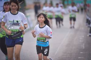 BIB: 
                            <button type="button" onclick="openModal(3750884)" class="btn btn-primary btn-sm float-right btn-popup" data-toggle="modal" data-target=".modal-high-quality">
                        <i class="fas fa-shopping-cart"></i> Add to Cart
                    </button>
                                            <button type="button" onclick="isThisMe(3750884, true)" class="btn btn-success btn-sm float-right btn-popup btn-isme hidden" data-toggle="tooltip" data-placement="bottom" title="นี่คือรูปของคุณใช่ไหม คลิกที่นี่เพื่อเอาเข้าอัลบั้ม">
                        <i class="fas fa-plus"></i> Add to album
                    </button>
                    <button type="button" onclick="isThisMe(3750884, false)" class="btn btn-warning btn-sm float-right btn-popup btn-isnotme hidden">
                        <i class="fas fa-ban"></i> Remove from album
                    </button>